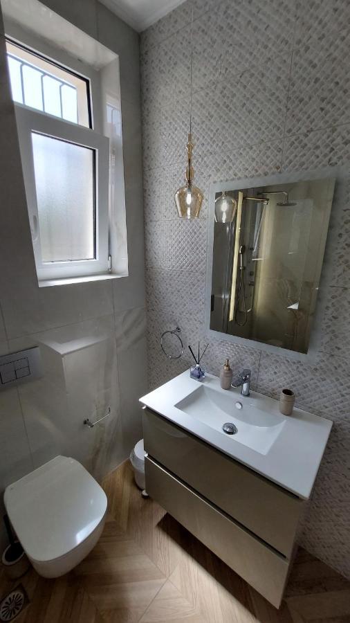 Semiramis Apartment *